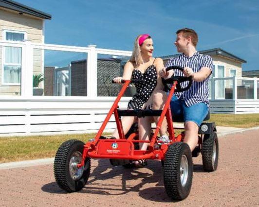 The Burrows Holiday Caravan, Seal Bay Selsey Bagian luar foto