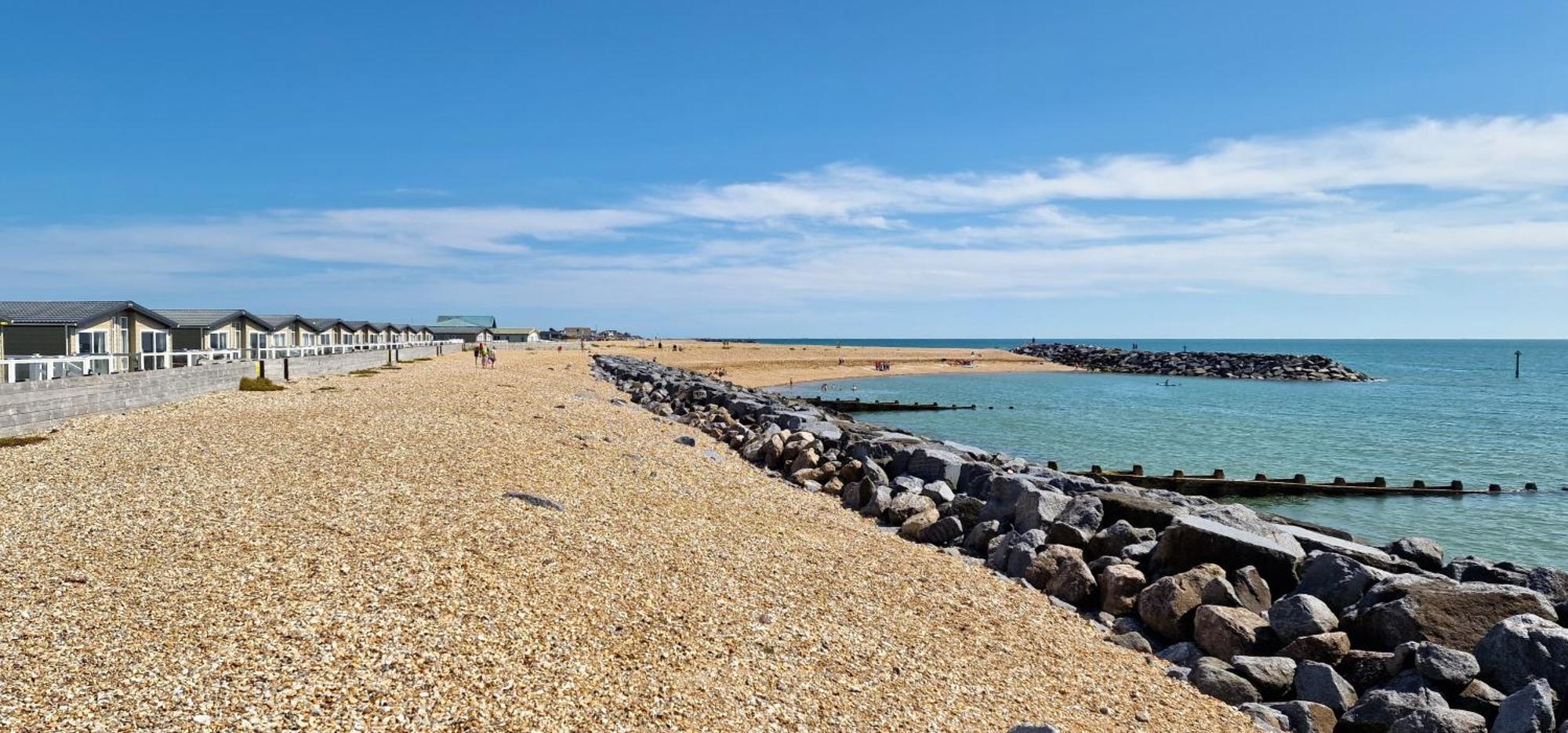 The Burrows Holiday Caravan, Seal Bay Selsey Bagian luar foto
