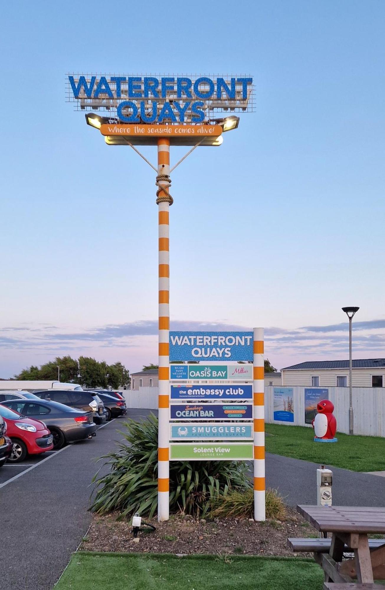 The Burrows Holiday Caravan, Seal Bay Selsey Bagian luar foto